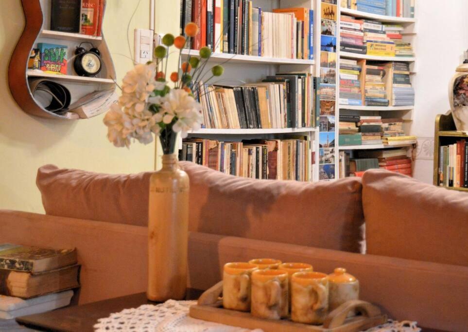 Momentazo! Wifi, Coffee & Books Villa Ballester